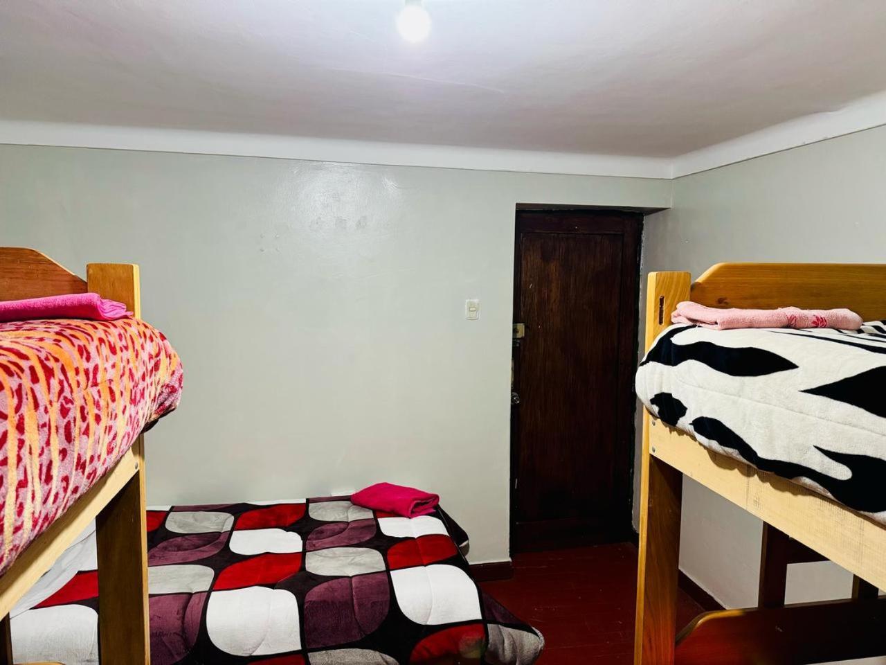 Ukumari Hostel Cuzco Buitenkant foto