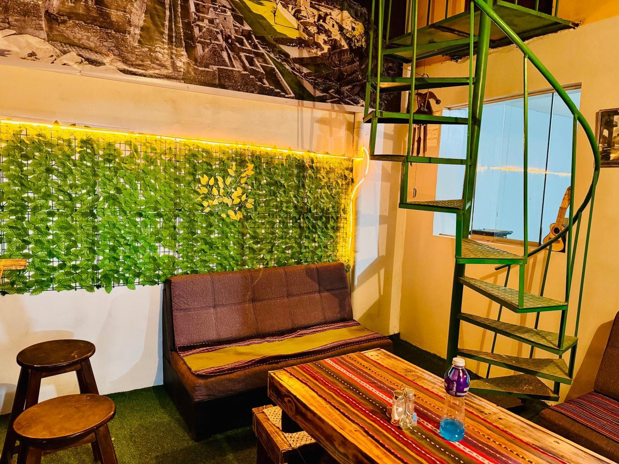 Ukumari Hostel Cuzco Buitenkant foto