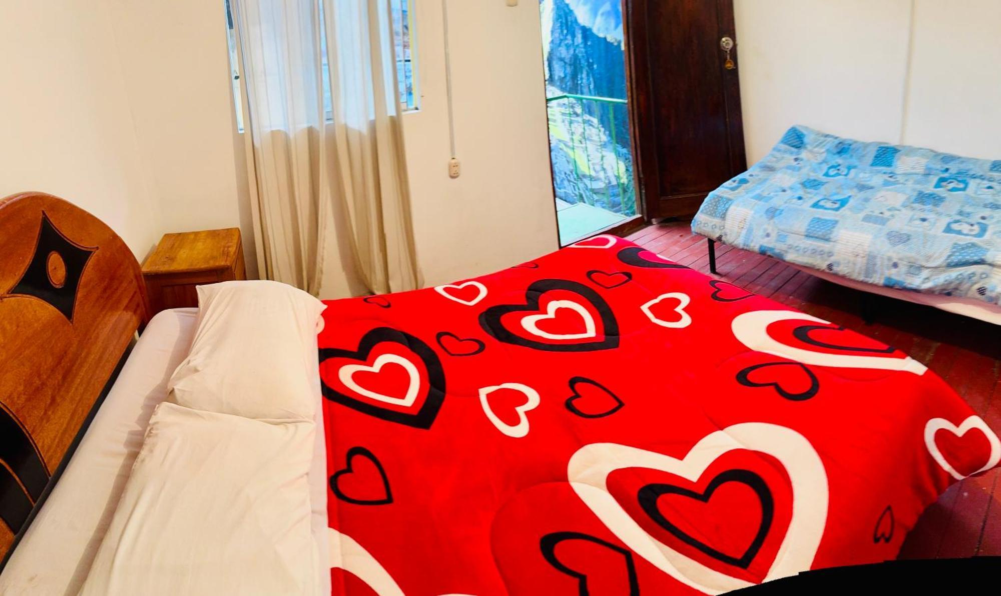Ukumari Hostel Cuzco Buitenkant foto
