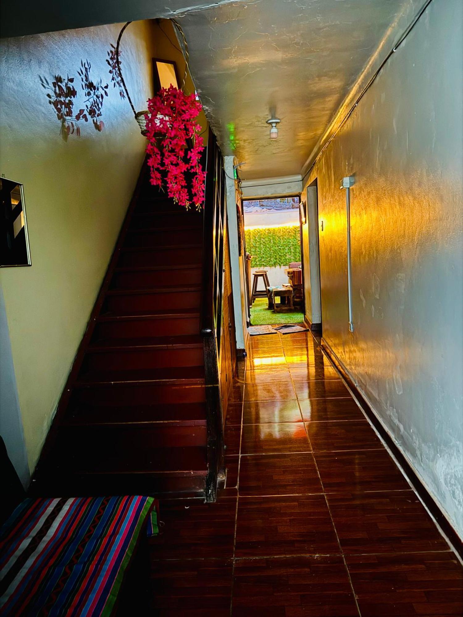 Ukumari Hostel Cuzco Buitenkant foto